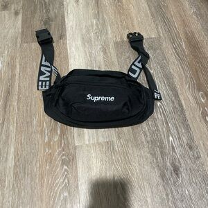Supreme Black Belt Bag
